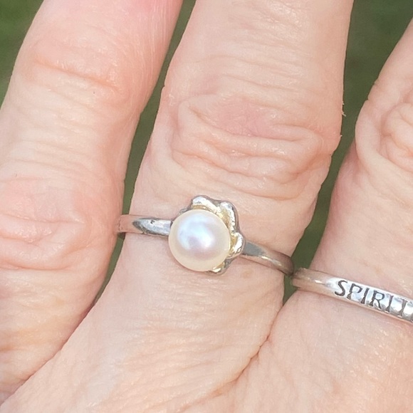 Cultured Pearl ring silver plated 6 mm Pearl adjustable size 7 - 8.5 - Picture 12 of 16